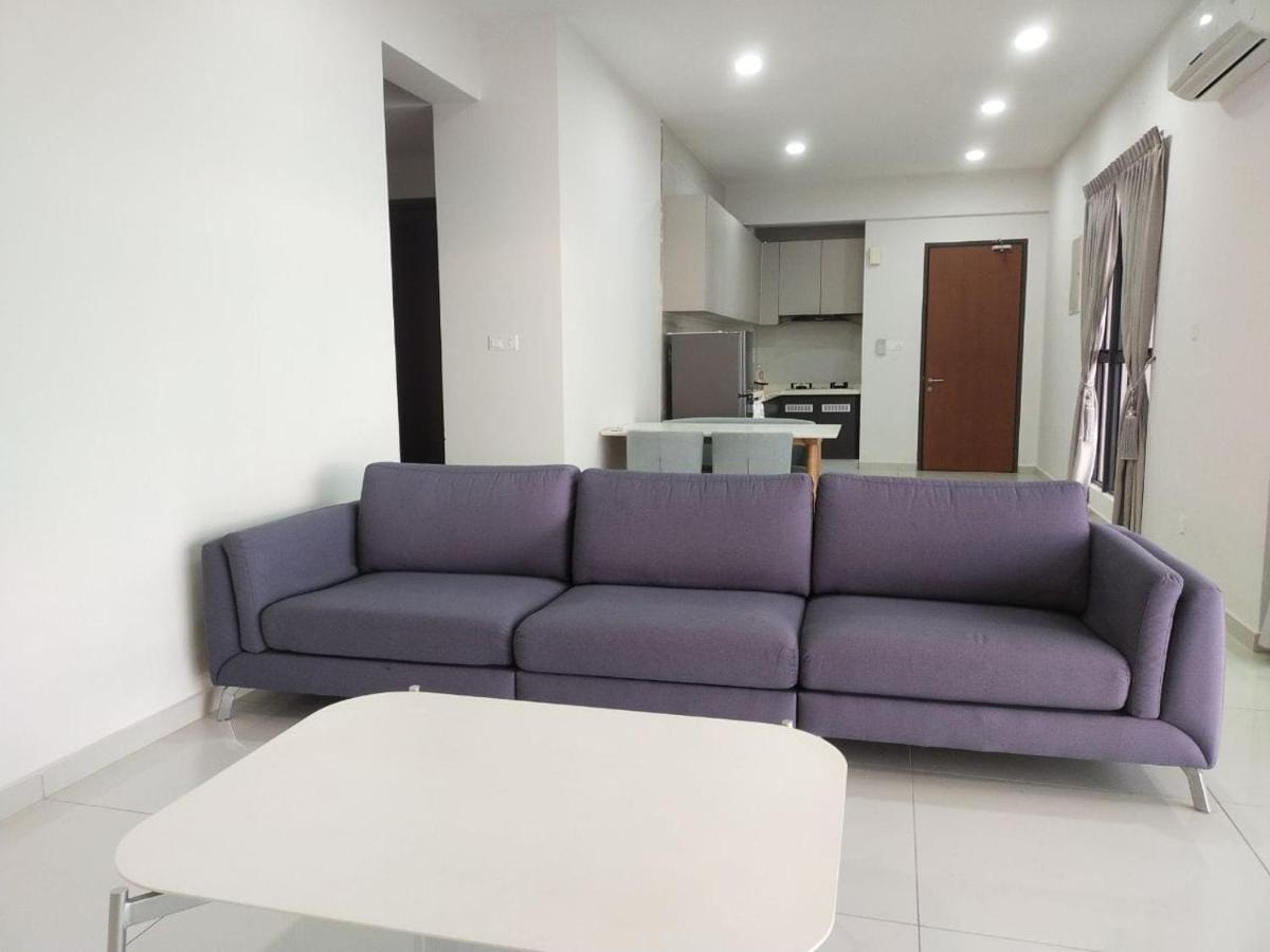 Rainbow Homestay Johor Bahru Exteriör bild