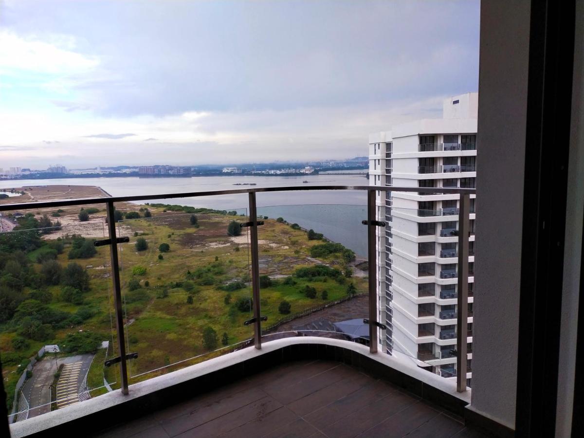 Rainbow Homestay Johor Bahru Exteriör bild