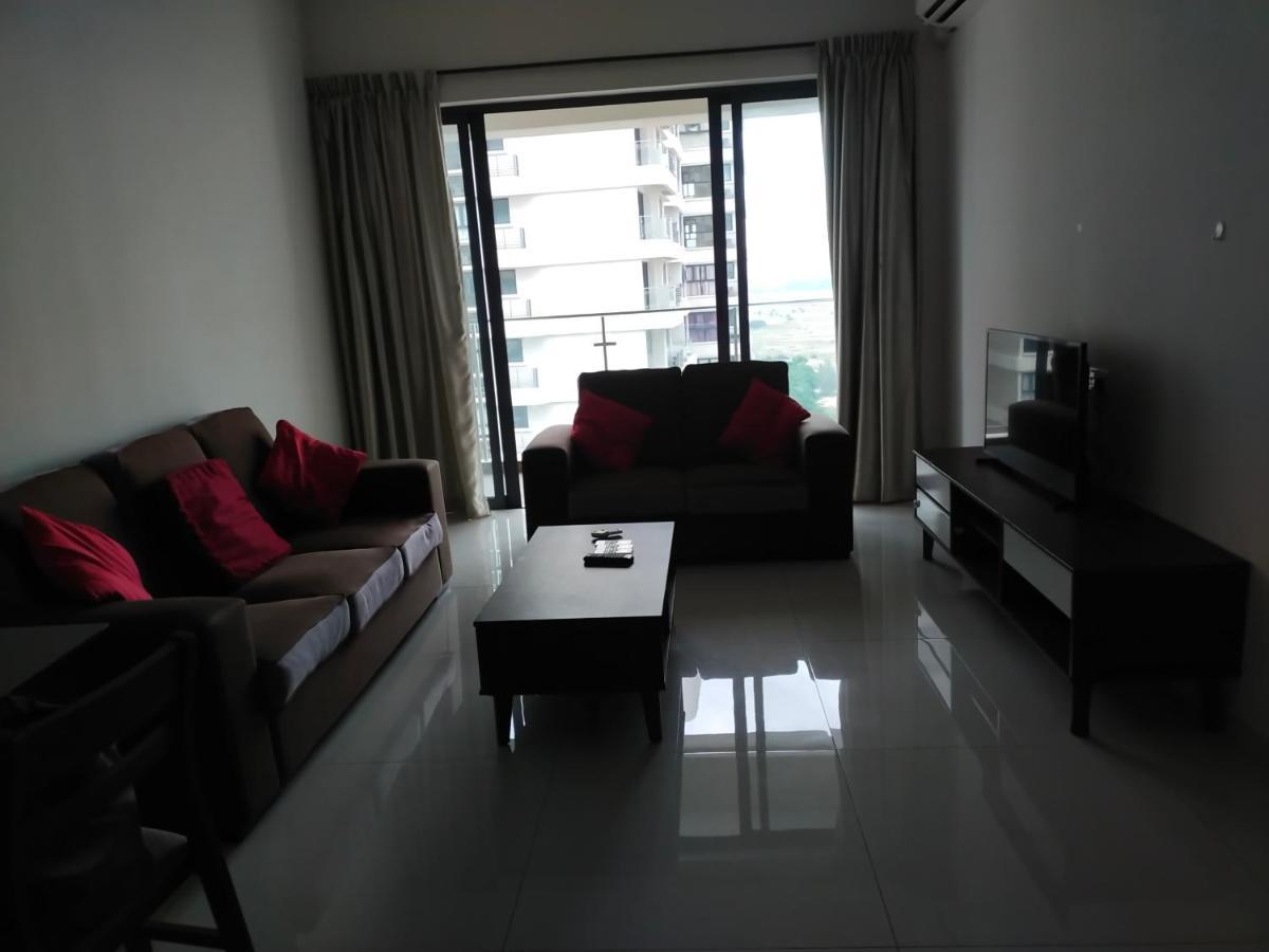 Rainbow Homestay Johor Bahru Exteriör bild