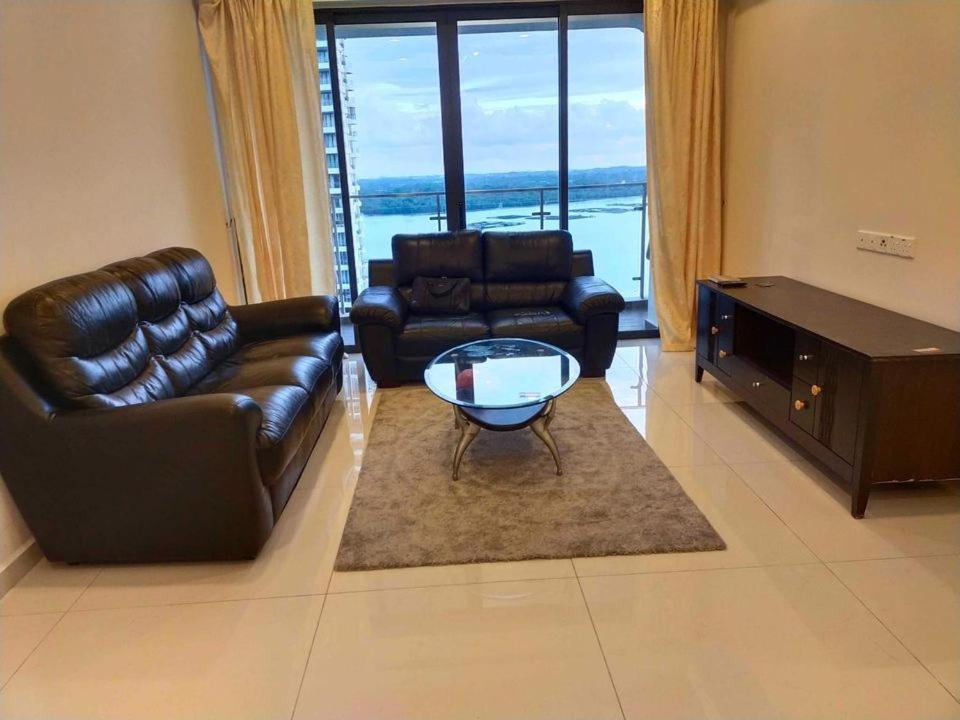 Rainbow Homestay Johor Bahru Exteriör bild